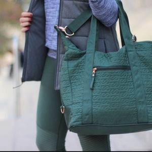 Calia Quilted Bag Forest Tapestry Carrie Underwood